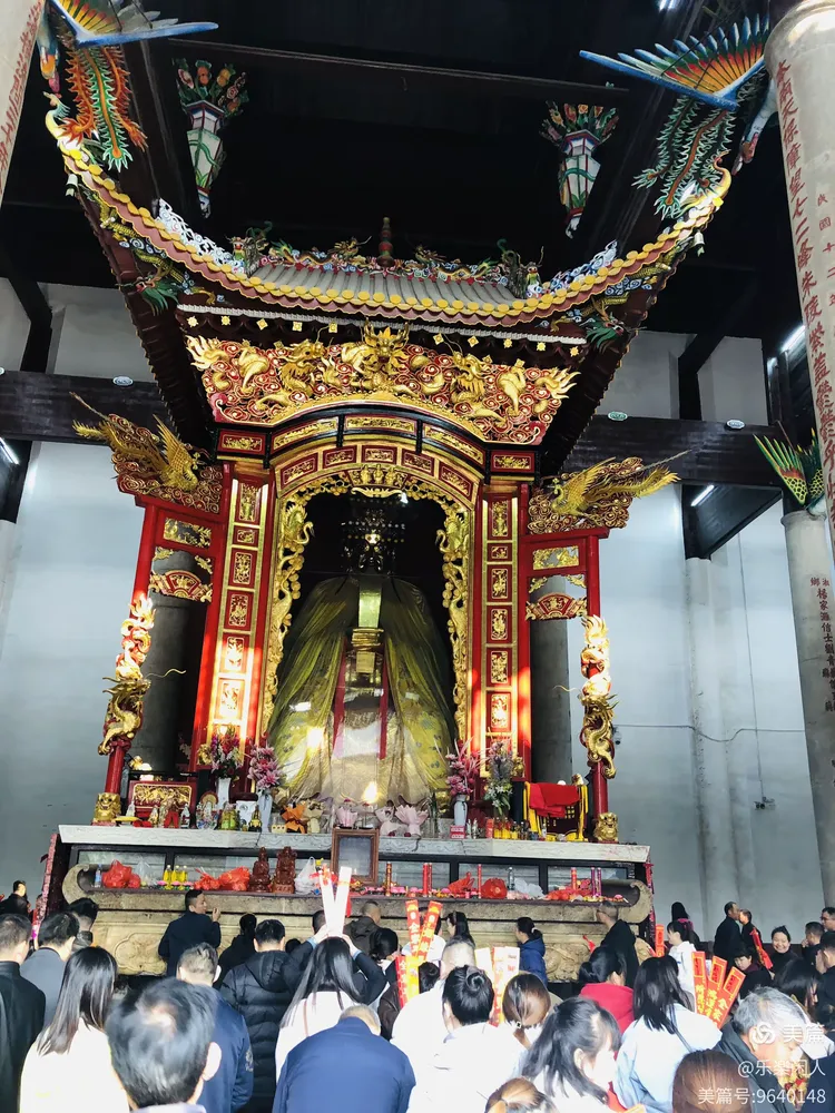 巍峨的南岳大庙